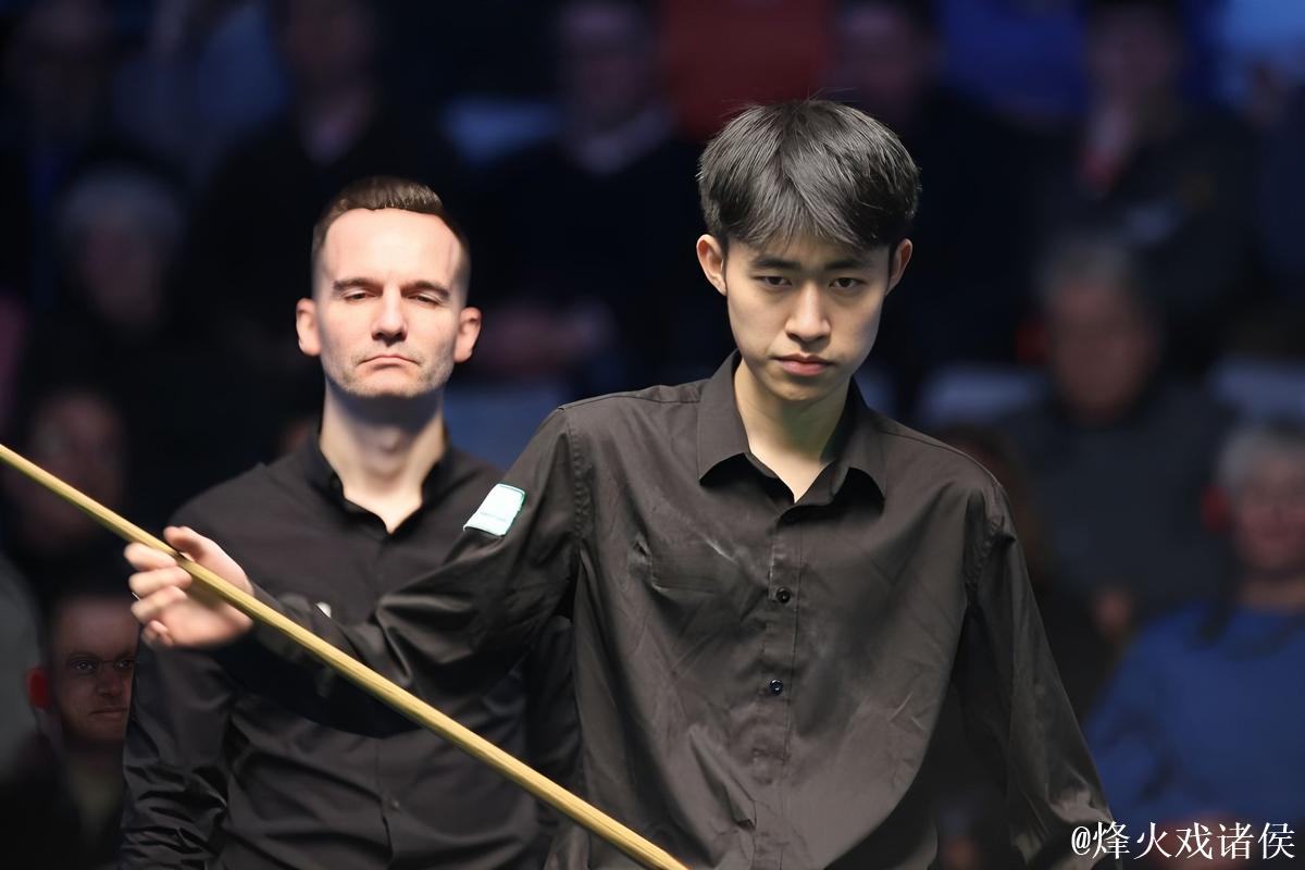 沃克林爱丁堡再加冕 第二冠加身强势重返前16 常冰玉爆冷斩5大牌决赛遗憾失利