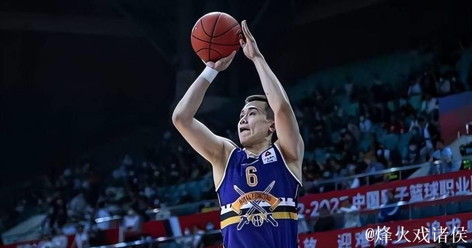 弗格41分辽宁险胜北控 赵继伟13+7张帆25分 弗格41分辽宁险胜北控 赵继伟13+7张帆25分